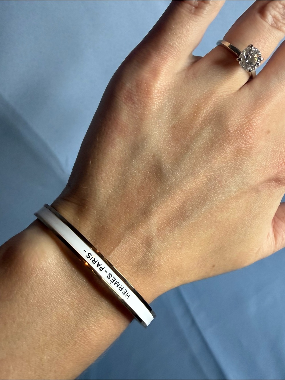 Gold & Cream Enamel Bangle Bracelet - Picture 2 of 7
